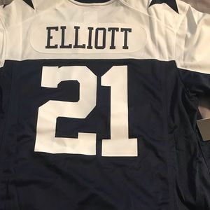 Meet your Posher, Cliff